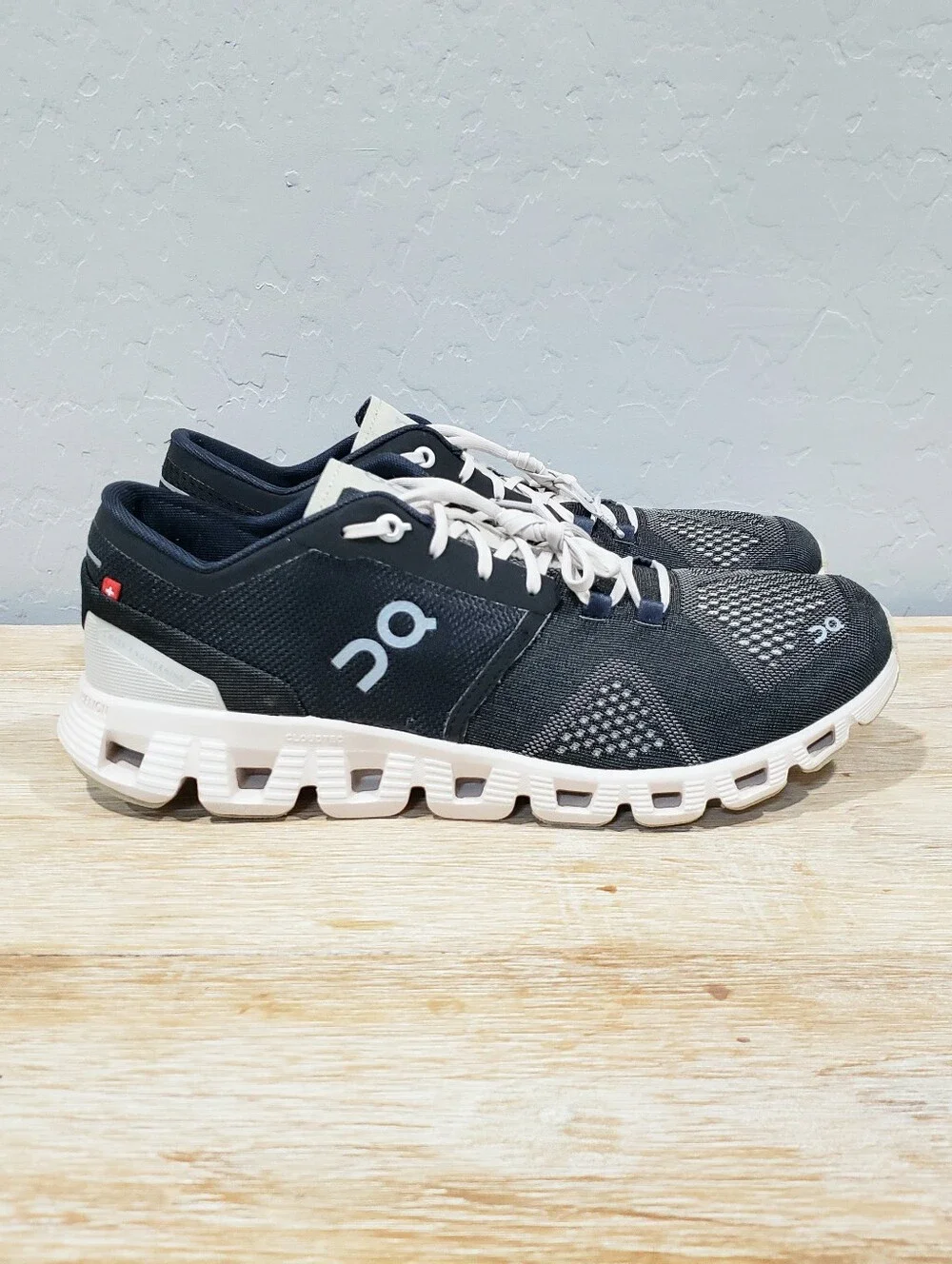 ON CLOUD Women's Cloud X Running Shoes (11/9.5 Men's) Black Pearl